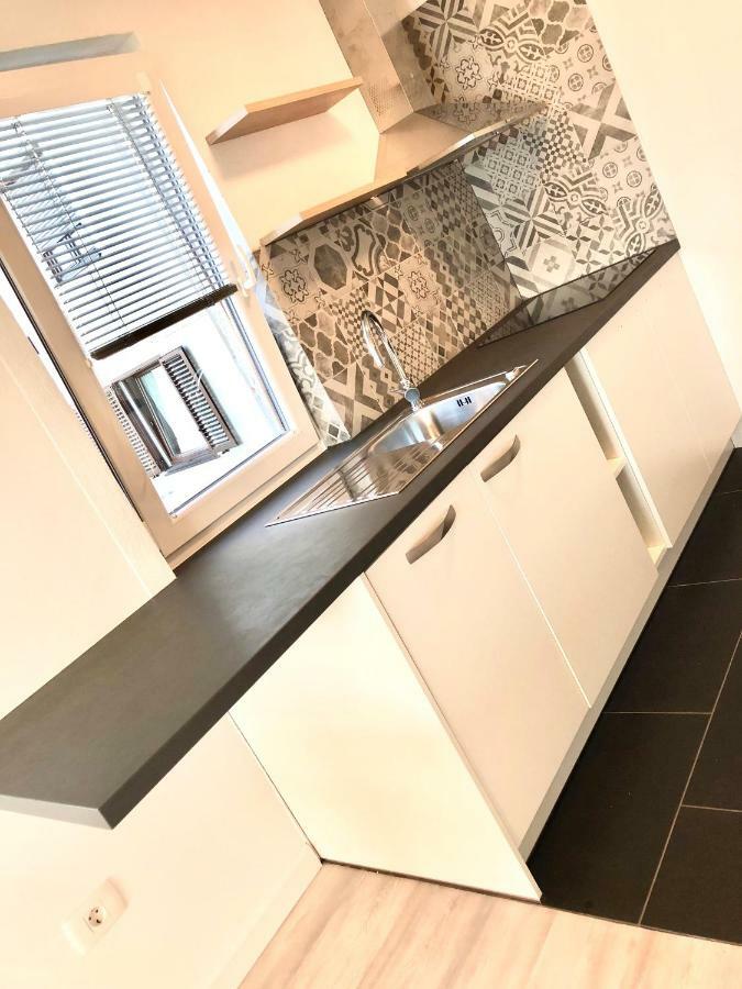 Seaview Apartment Копер Екстер'єр фото
