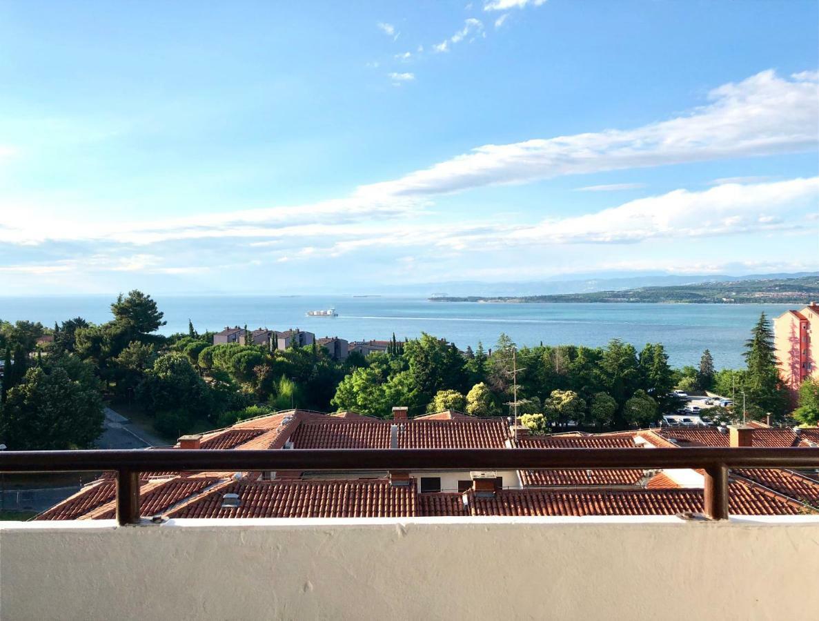 Seaview Apartment Копер Екстер'єр фото